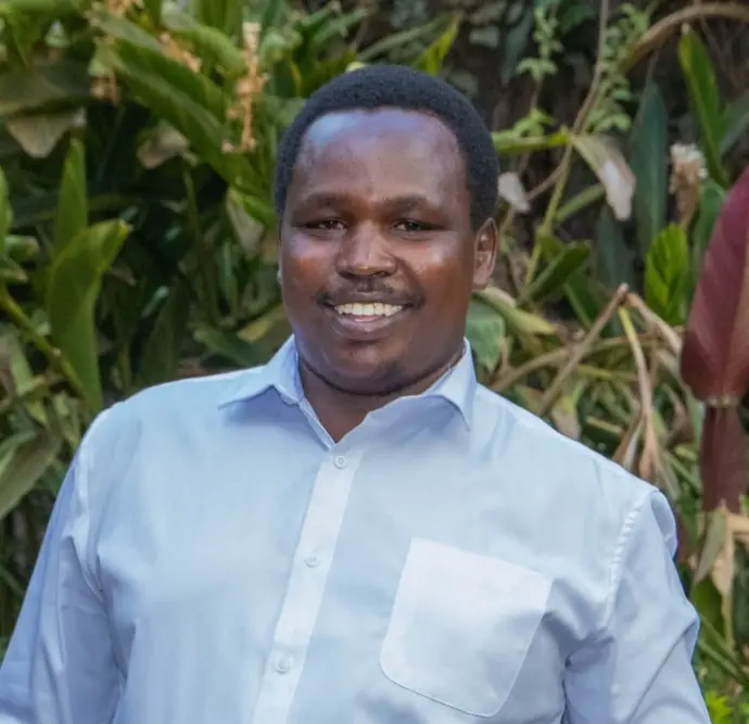 Simon Kamau